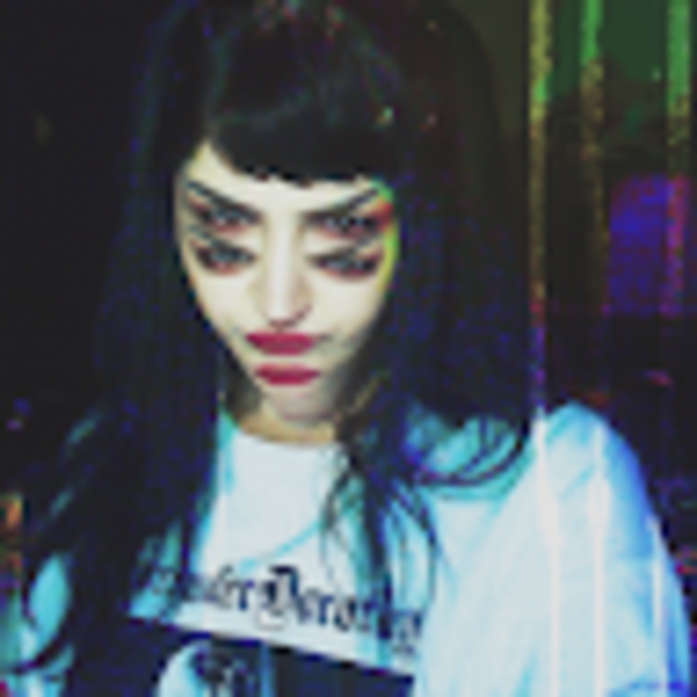 Meet your Posher, Veronica